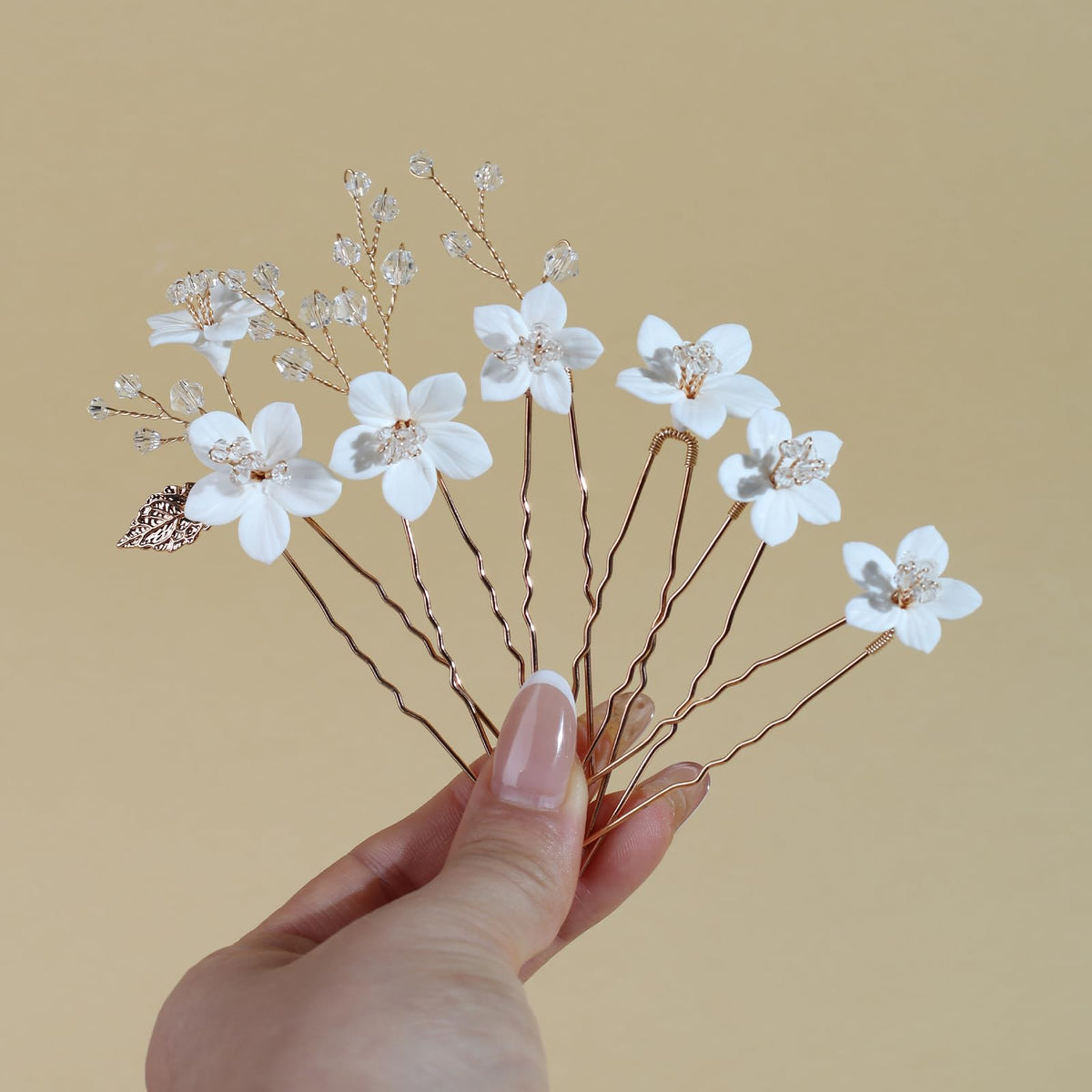 Handmade Pearl Bridal Wedding Hair Pins 6Pcs White Ceramic Flowers Gold Leaf Pearls Clips Wedding Hair Accessories for Women Brides Bridesmaid