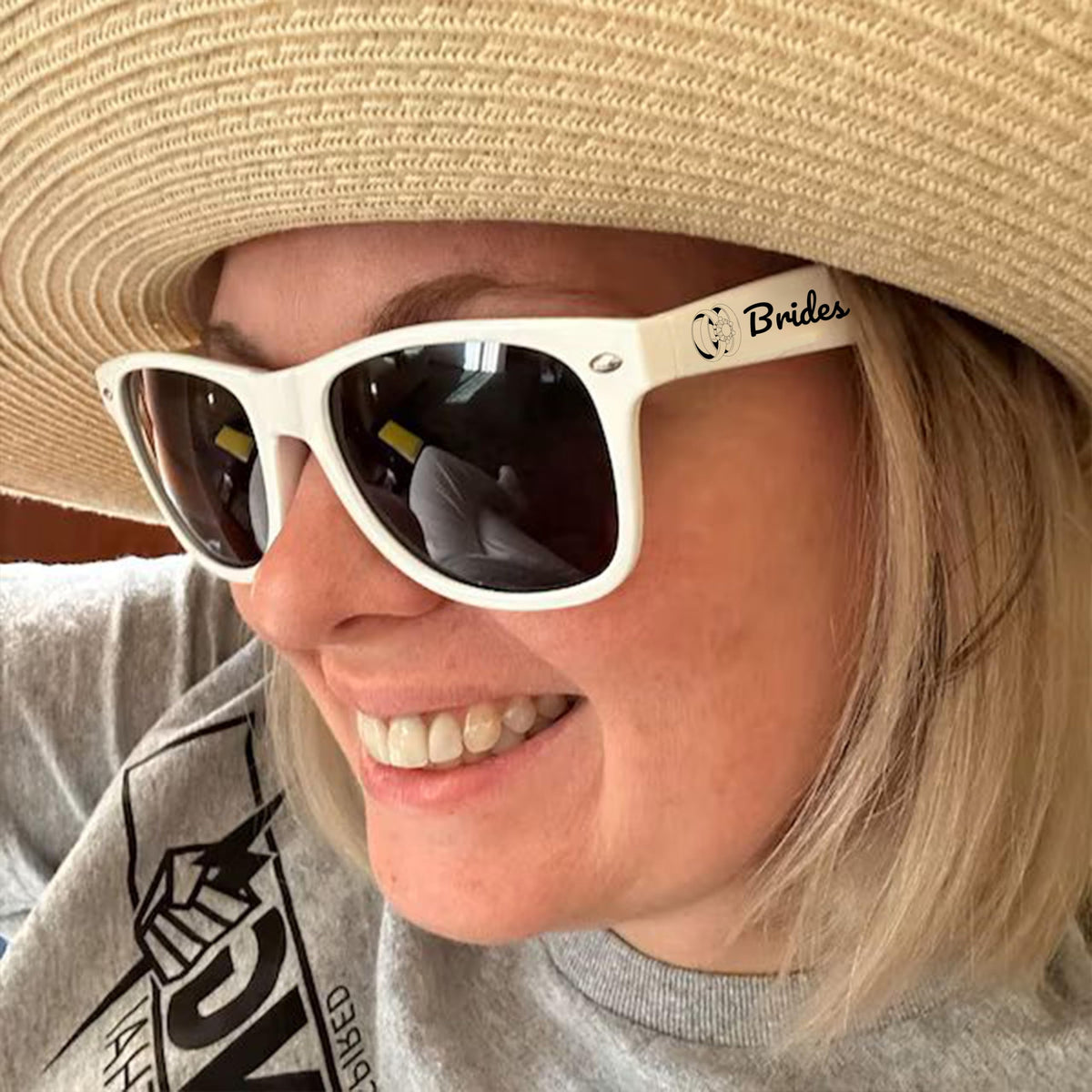 DFDG Personalized Sunglasses Bulk Party Favors Adult Gifts Custom Wedding Bachelorette Bussines Supply Sunglass for Guest